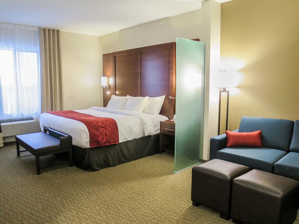 Comfort Suites Regina Zewnętrze zdjęcie