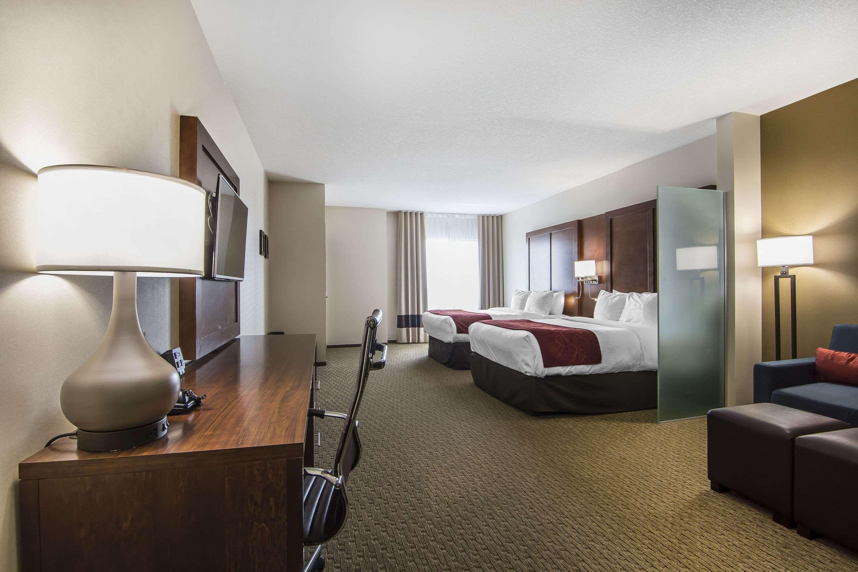 Comfort Suites Regina Zewnętrze zdjęcie