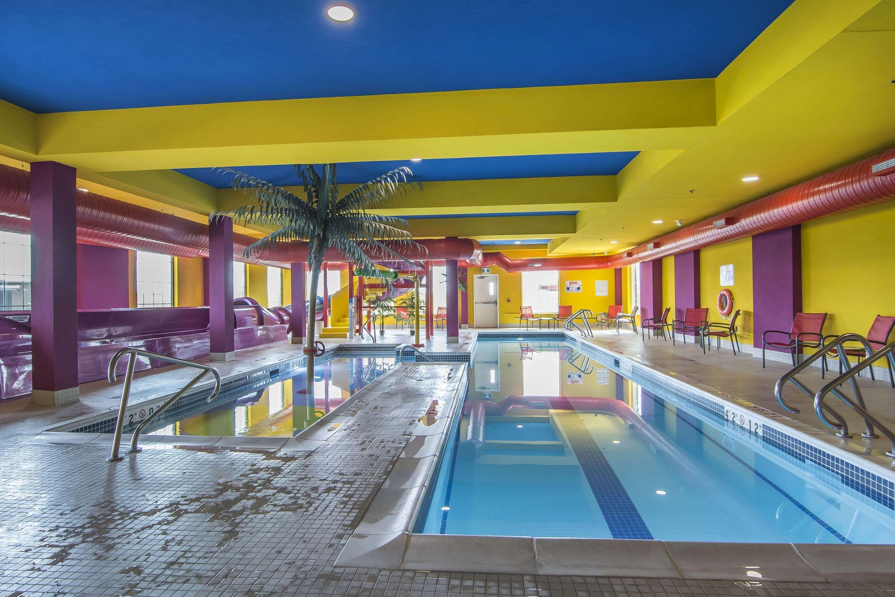 Comfort Suites Regina Zewnętrze zdjęcie