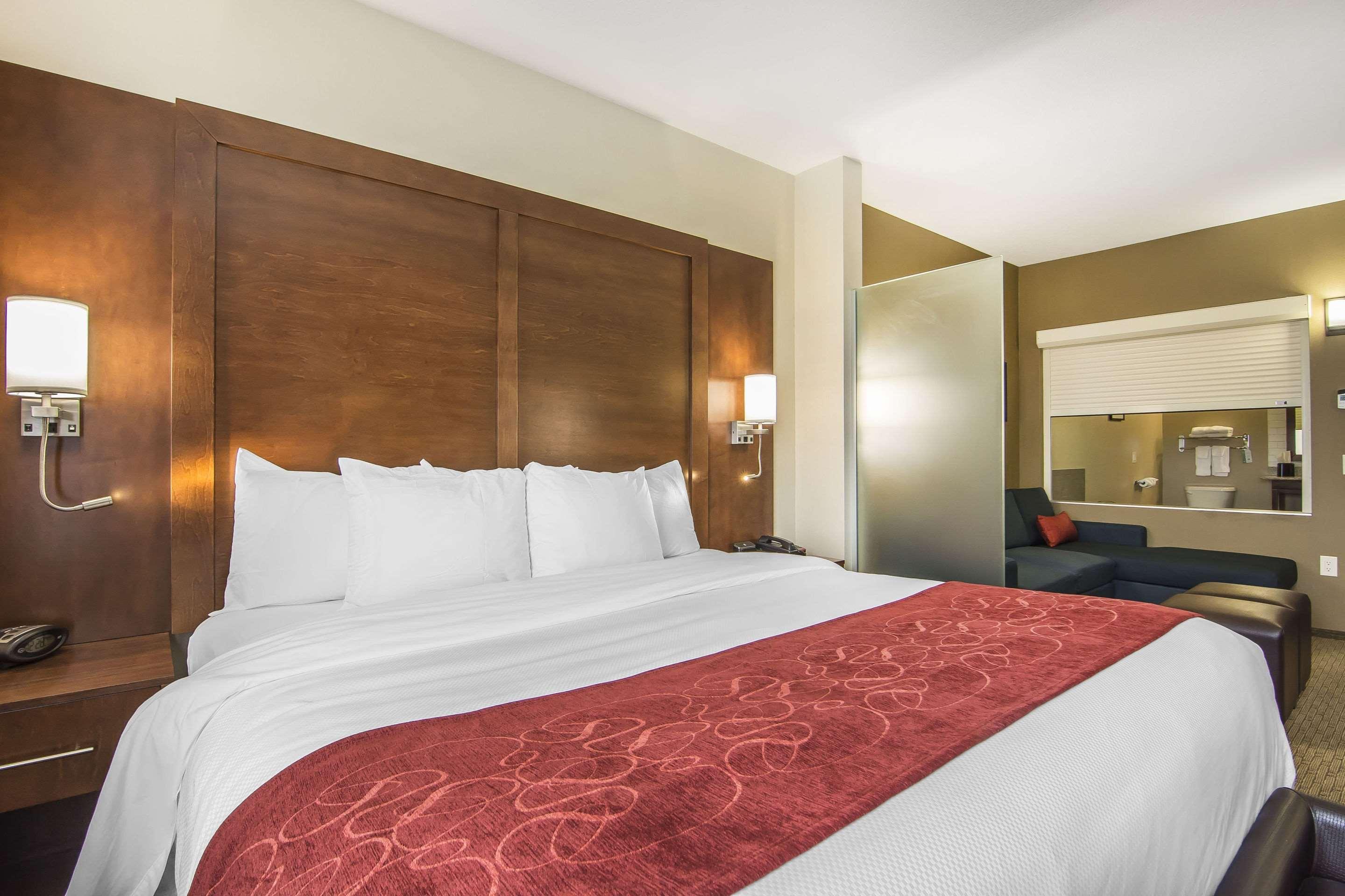 Comfort Suites Regina Zewnętrze zdjęcie