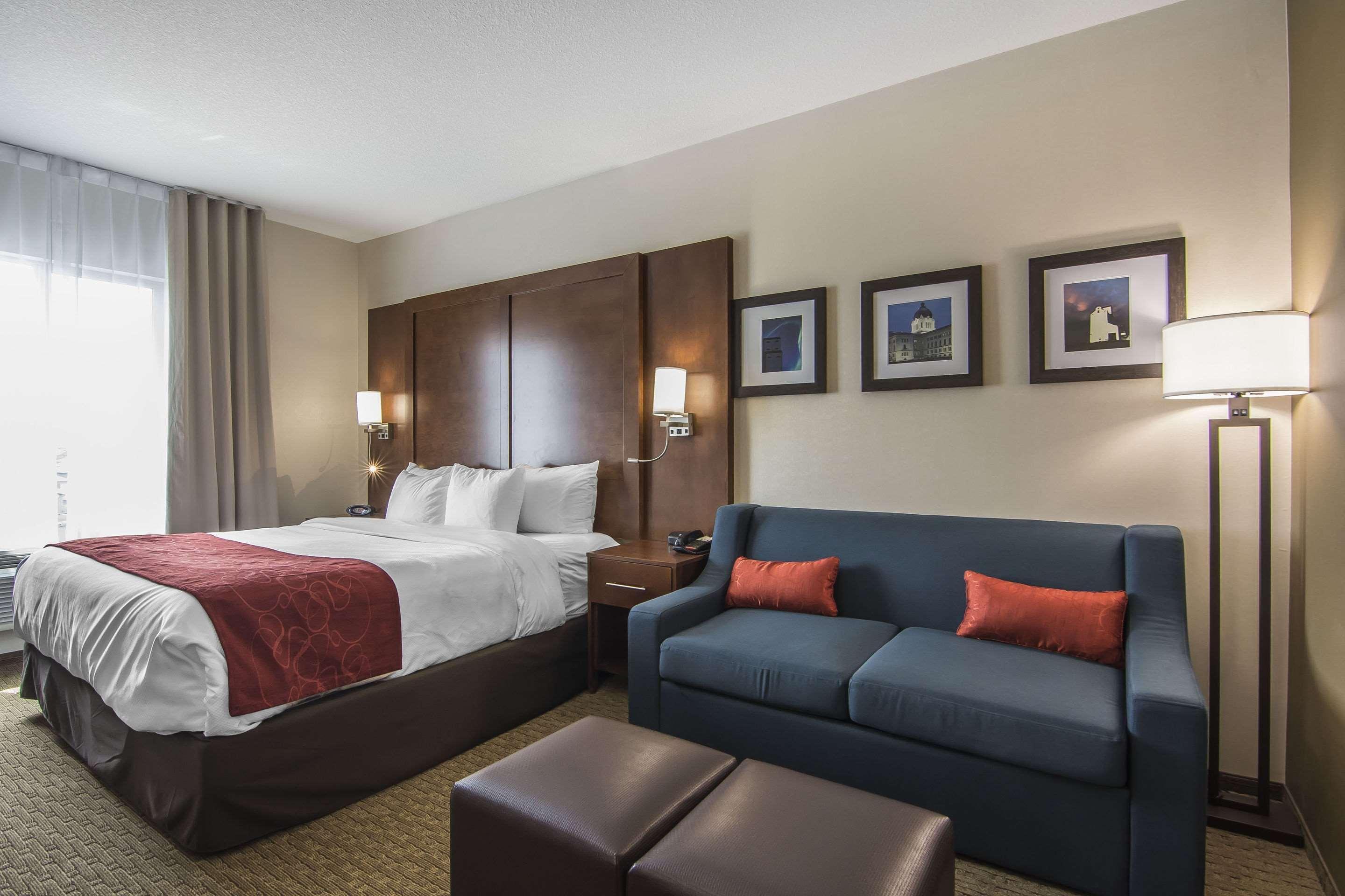 Comfort Suites Regina Zewnętrze zdjęcie